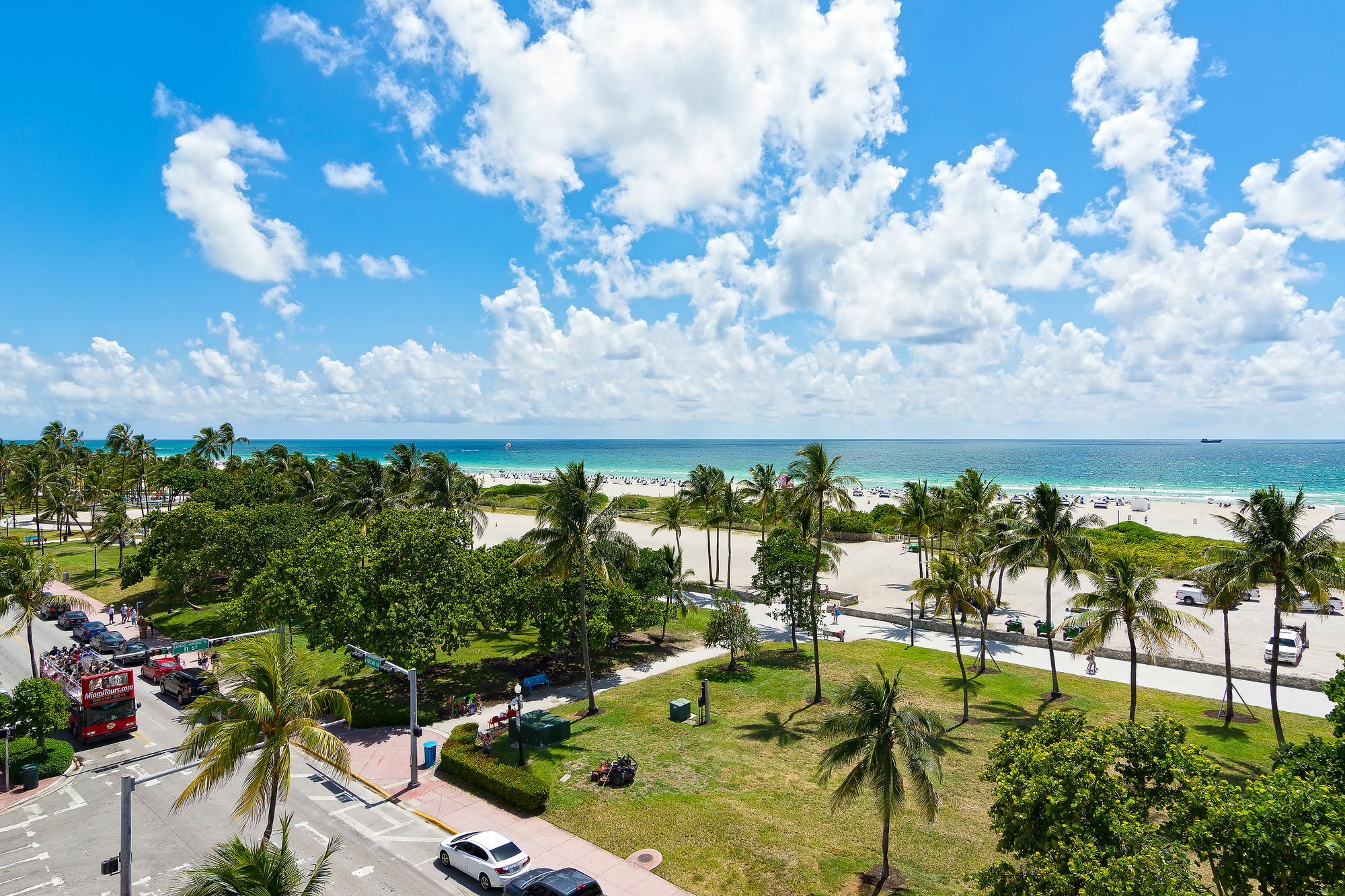 Strand On Ocean By Sunnyside Retreats (Adults Only) ميامي بيتش المظهر الخارجي الصورة